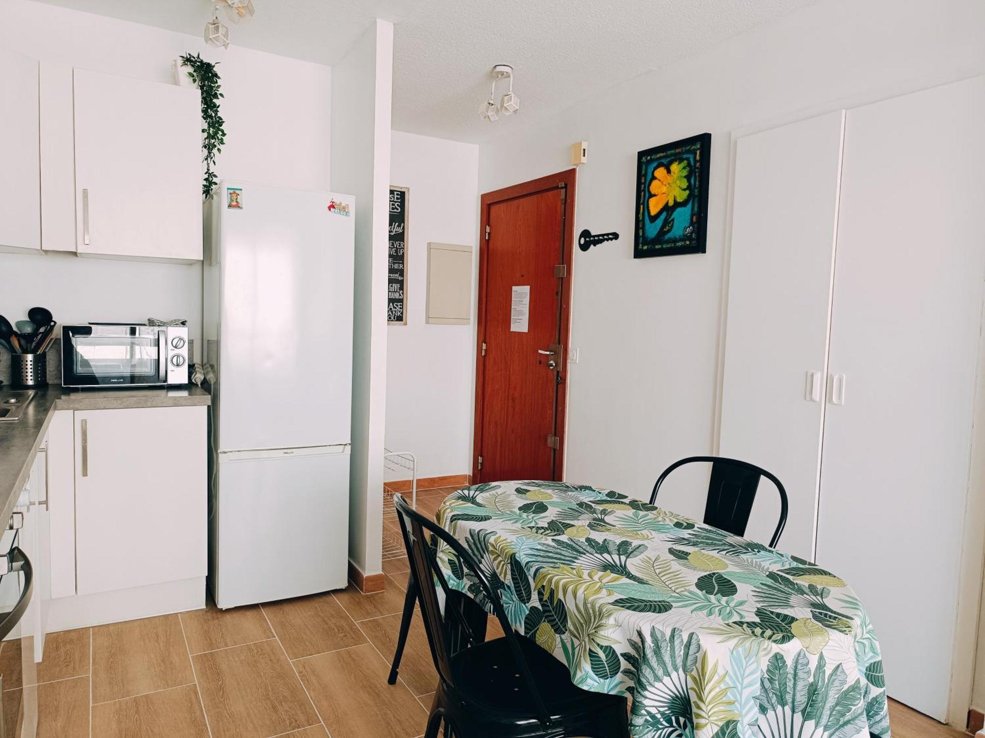2 Pieces Climatise Avec Balcon Dans Le Vieil Antibes, Residence Avec Ascenseur Экстерьер фото